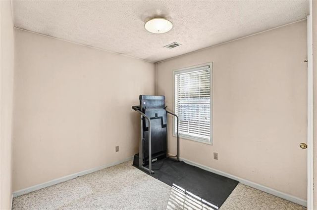 2636 Saint Charles NW Lane, Kennesaw, GA 30144