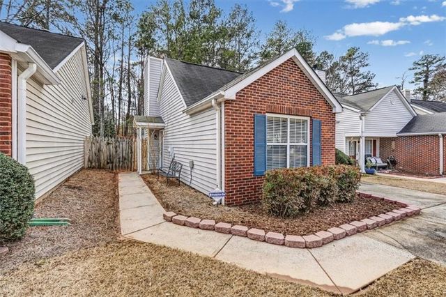 2636 Saint Charles NW Lane, Kennesaw, GA 30144