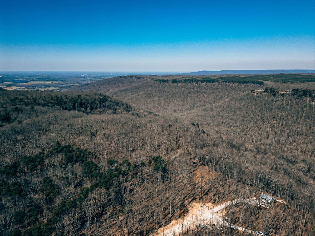 73 Twilight Pt, Monteagle, TN 37356
