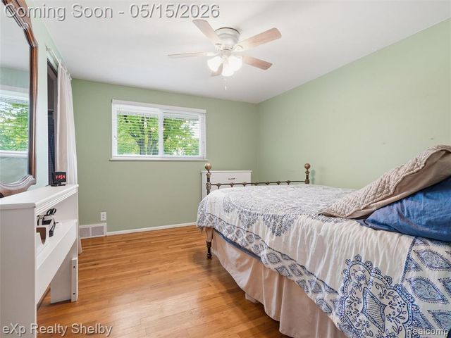40753 Irval Drive, Sterling Heights, MI 48313
