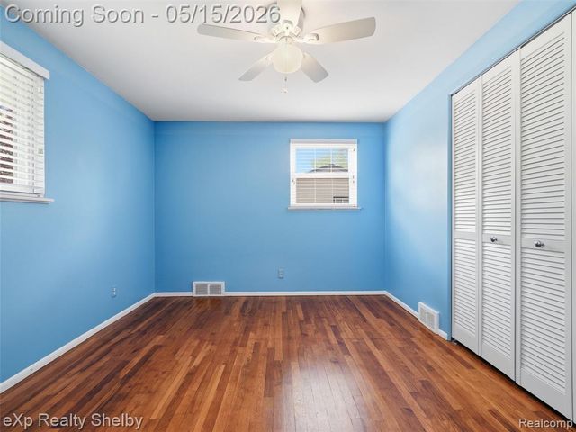 40753 Irval Drive, Sterling Heights, MI 48313