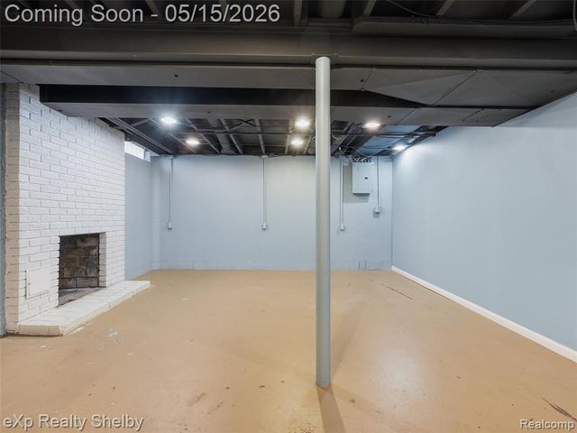40753 Irval Drive, Sterling Heights, MI 48313