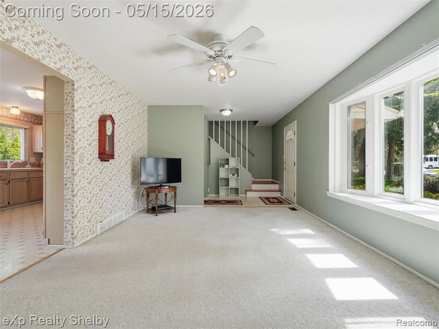 40753 Irval Drive, Sterling Heights, MI 48313