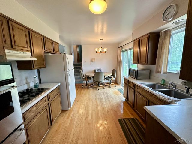 8587 Herbert Street, Saginaw, MI 48609