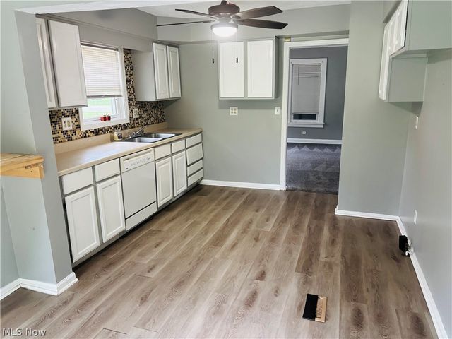 57 Park Road, Painesville Twp, OH 44077