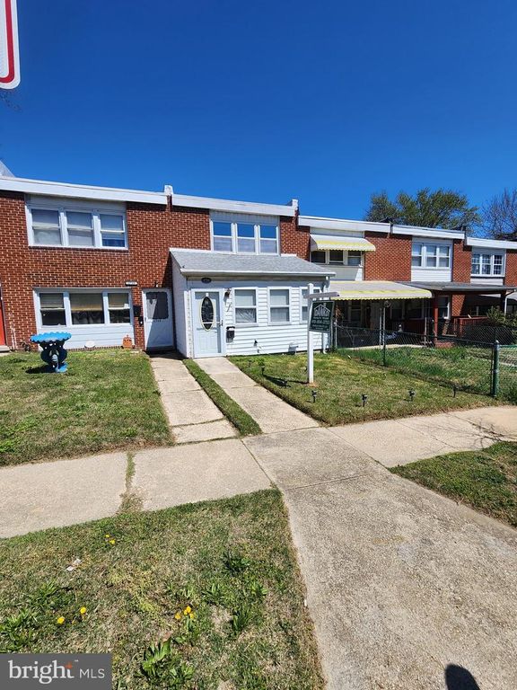 Image 1 of property listing at 2760 YARNALL RD, Baltimore, MD 21227