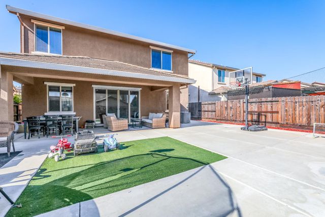 12558 Aviston Way, Rancho Cordova, CA 95742