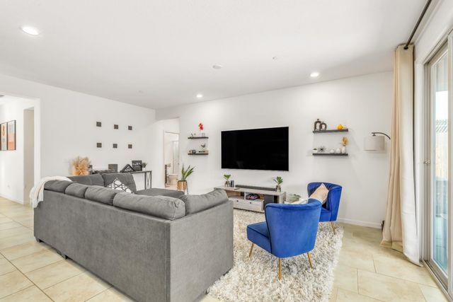 12558 Aviston Way, Rancho Cordova, CA 95742