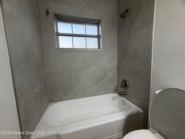 154 Crescent Beach Drive 7, Cocoa Beach, FL 32931