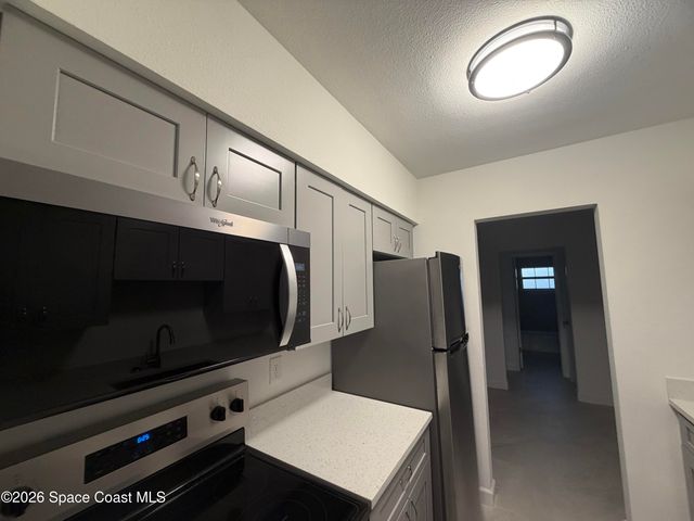 154 Crescent Beach Drive 7, Cocoa Beach, FL 32931