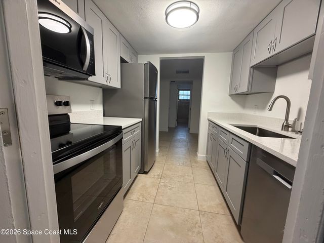 154 Crescent Beach Drive 7, Cocoa Beach, FL 32931