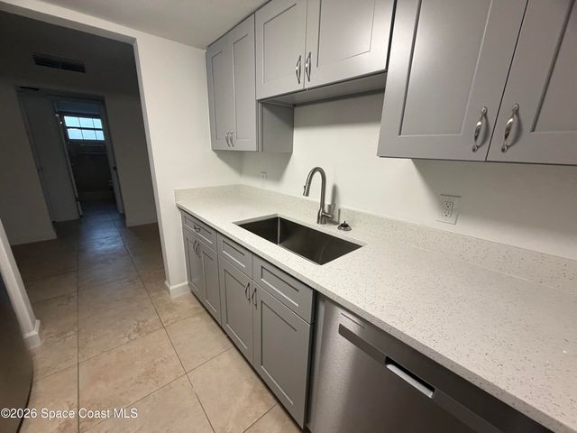 154 Crescent Beach Drive 7, Cocoa Beach, FL 32931