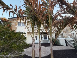 154 Crescent Beach Drive 7, Cocoa Beach, FL 32931