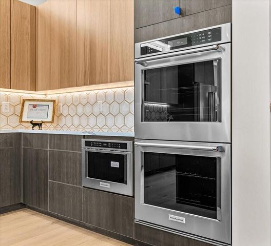 852 Oak Street, Ashland, OR 97520