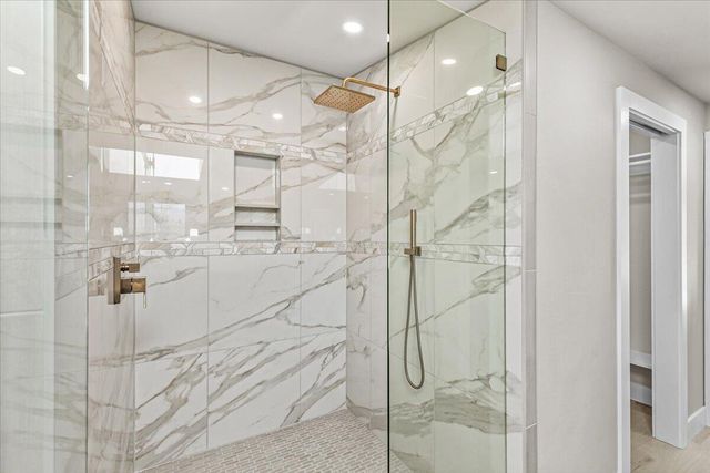 852 Oak Street, Ashland, OR 97520