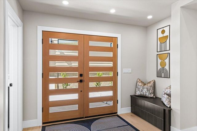 852 Oak Street, Ashland, OR 97520