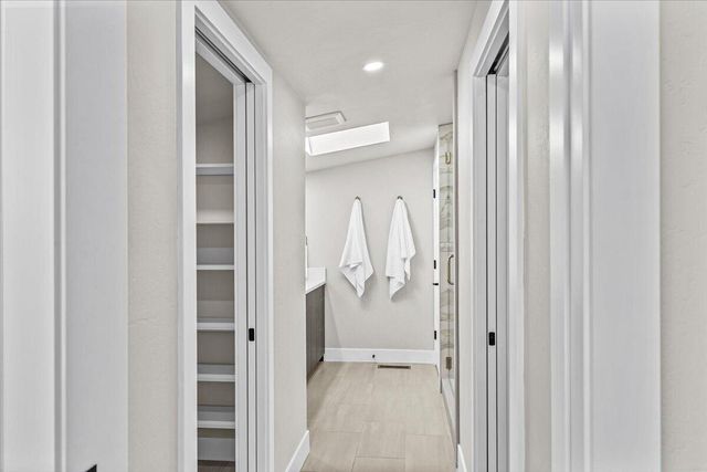 852 Oak Street, Ashland, OR 97520