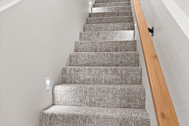 852 Oak Street, Ashland, OR 97520