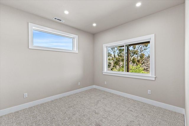 852 Oak Street, Ashland, OR 97520