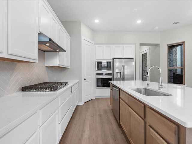 16646 Texas Hill Country Road, Cypress, TX 77433