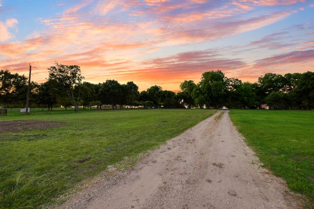506 Terry Lane, Heath, TX 75032