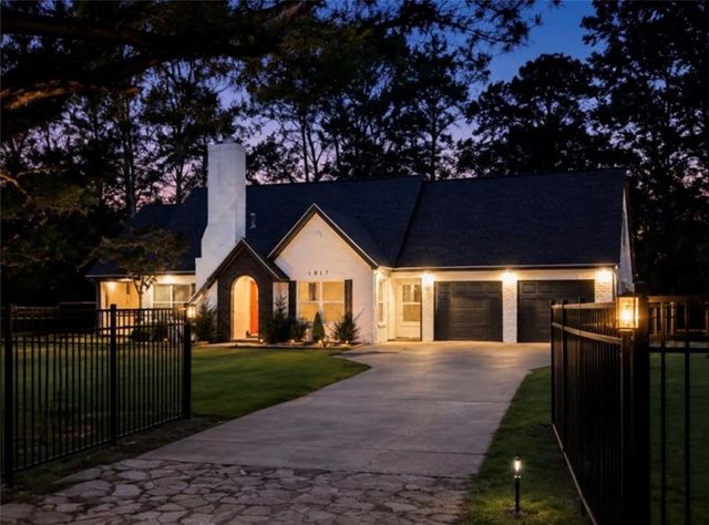 1017 Wellington Street, Mobile, AL 36617