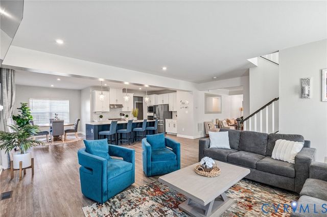 18212 Sagamore Dr, Moseley, VA 23120