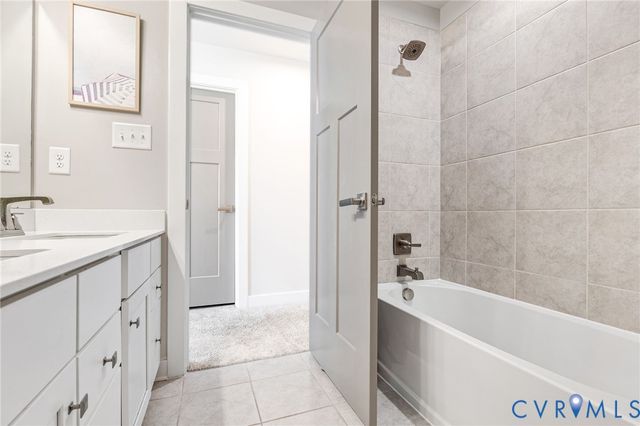 18212 Sagamore Dr, Moseley, VA 23120