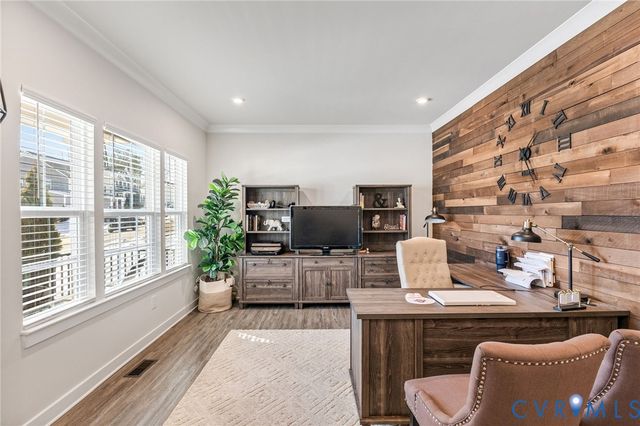 18212 Sagamore Dr, Moseley, VA 23120