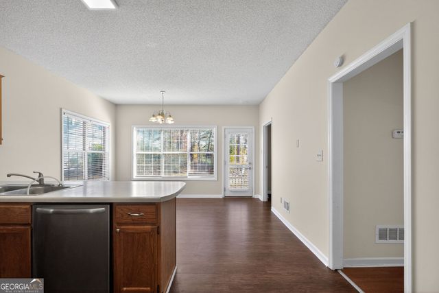 4299 Wesleyan Point, Decatur, GA 30034