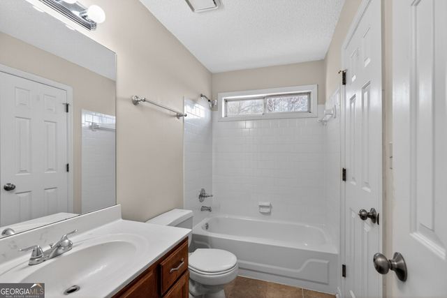 4299 Wesleyan Point, Decatur, GA 30034