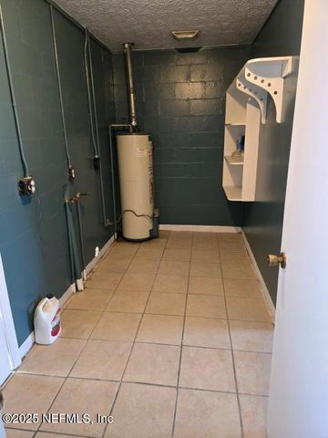 7428 WHITE ALDER Drive, Jacksonville, FL 32210