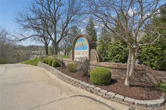 2303 Yosemite Park Ct Court C, Maryland Heights, MO 63043
