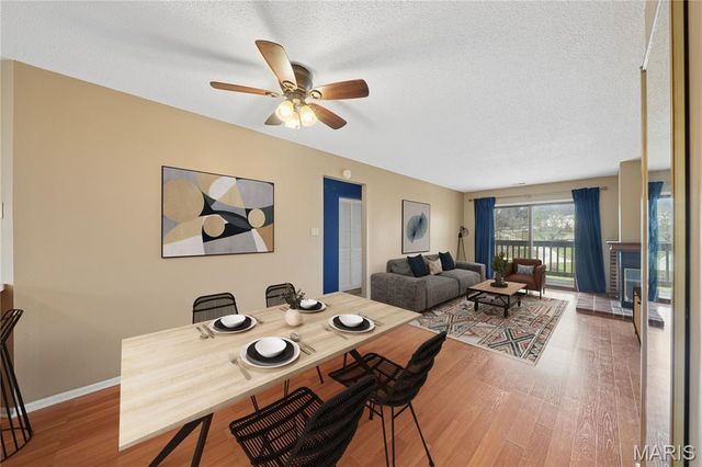 2303 Yosemite Park Ct Court C, Maryland Heights, MO 63043