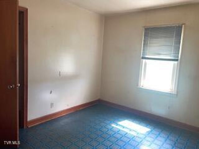 831 West Old Hwy 11 W, Mooresburg, TN 37811