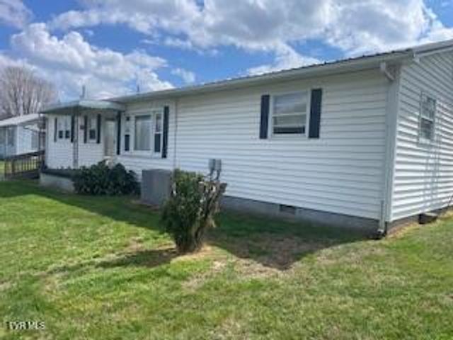 831 West Old Hwy 11 W, Mooresburg, TN 37811