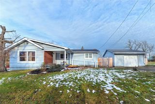 1205 Main St, Bentleyville, PA 15314