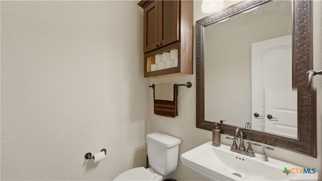249 Deer Cross Lane, San Antonio, TX 78260