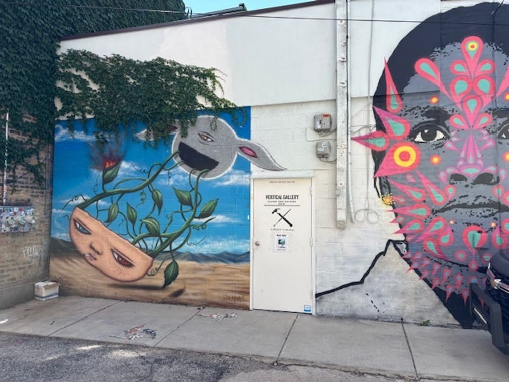 2006 W Chicago Avenue, Chicago, IL 60622