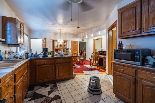 35457 Brush Street, Wayne City, MI 48184