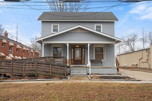 35457 Brush Street, Wayne City, MI 48184