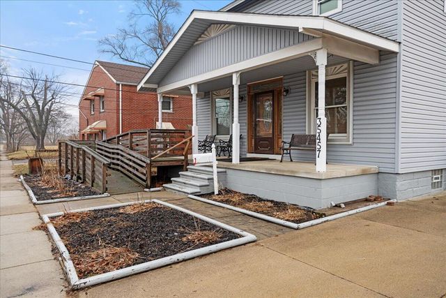 35457 Brush Street, Wayne City, MI 48184