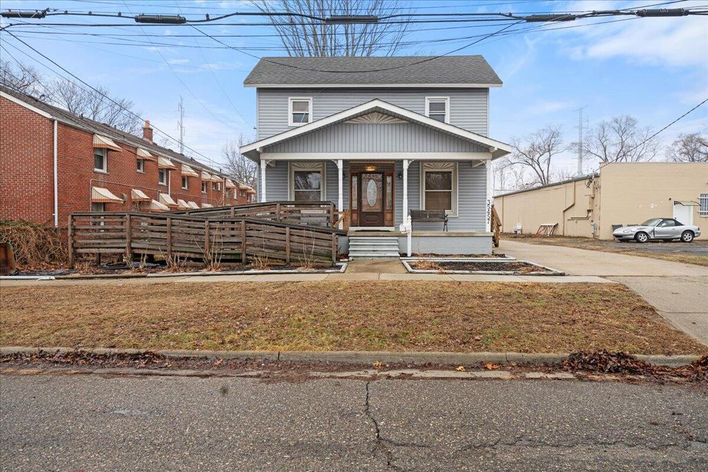 35457 Brush Street, Wayne City, MI 48184