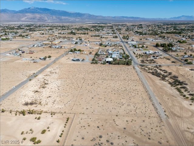 680 Manse Road, Pahrump, NV 89048