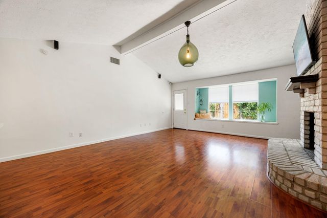 10410 Cedartowne Lane, Sugar Land, TX 77498