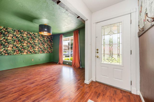 10410 Cedartowne Lane, Sugar Land, TX 77498