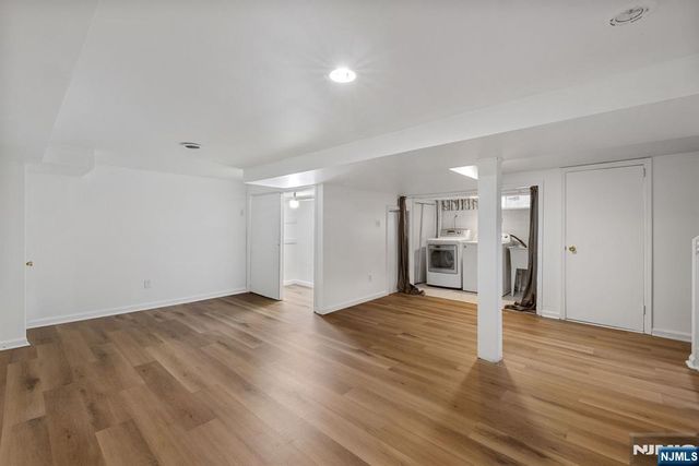 74 Sherwood Street, Clifton, NJ 07013
