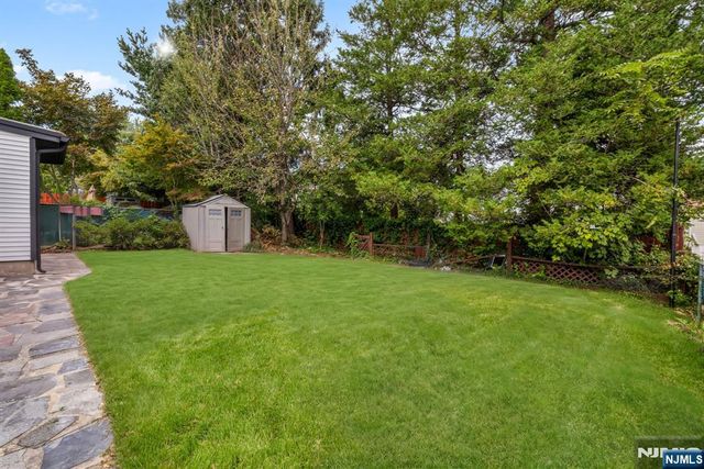 74 Sherwood Street, Clifton, NJ 07013