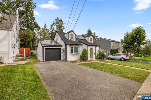 74 Sherwood Street, Clifton, NJ 07013