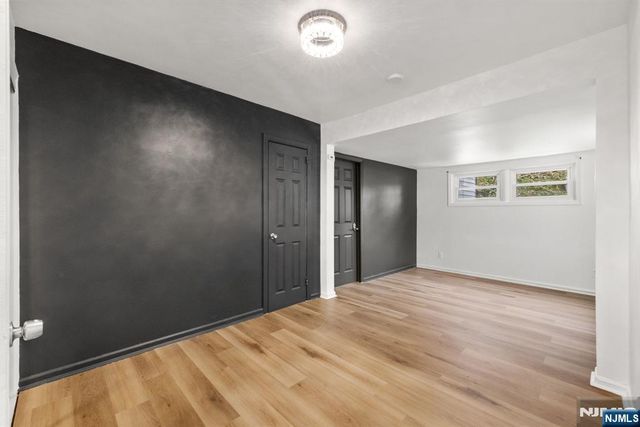 74 Sherwood Street, Clifton, NJ 07013